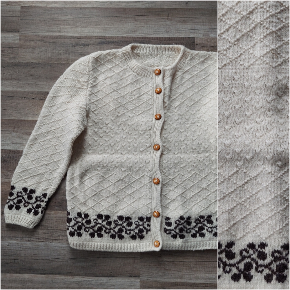 Vintage Chunky  Knit Cozy Cardigan w/ Medium